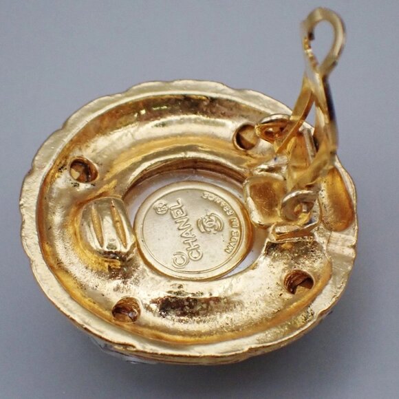 CHANEL Round Button Imitation Pearl Rhinestone Earrings Clip-On Gold GHW - Picture 10 of 10